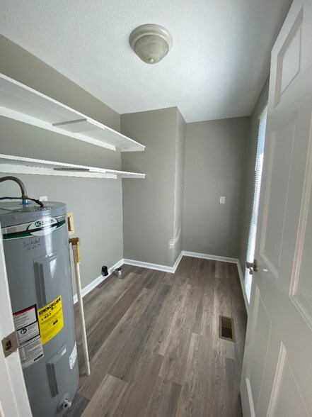 Building Photo - 850 Ronald Ct
