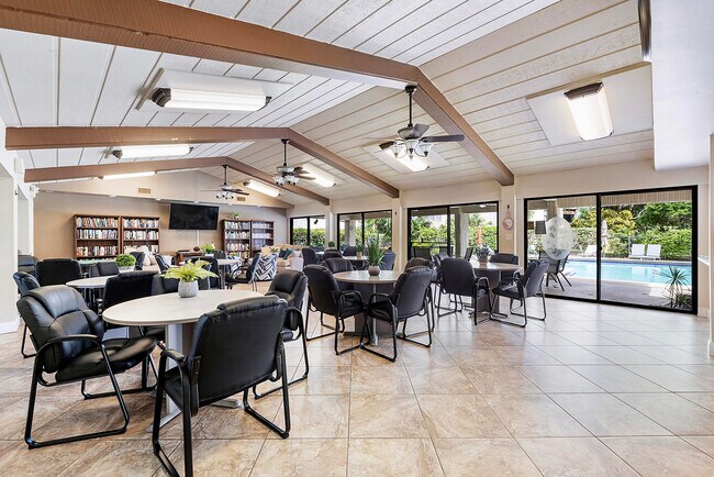 Building Photo - 6612 Spring Bottom Way