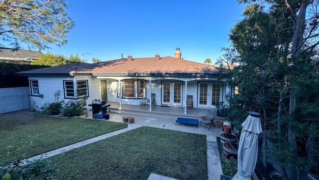 Building Photo - Classic View Park Rental