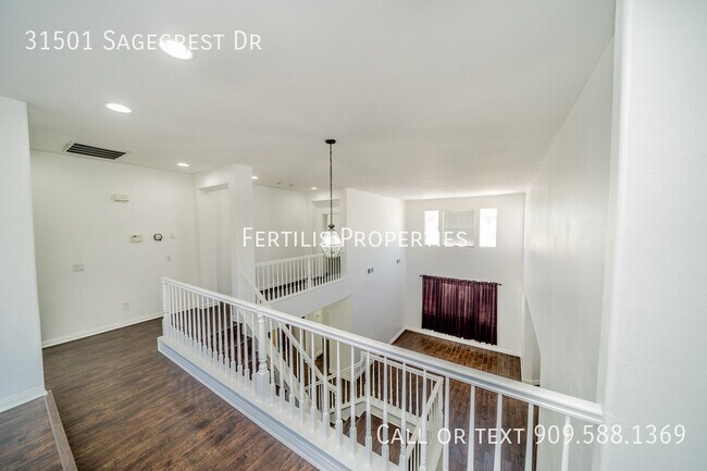 Building Photo - 31501 Sagecrest Dr