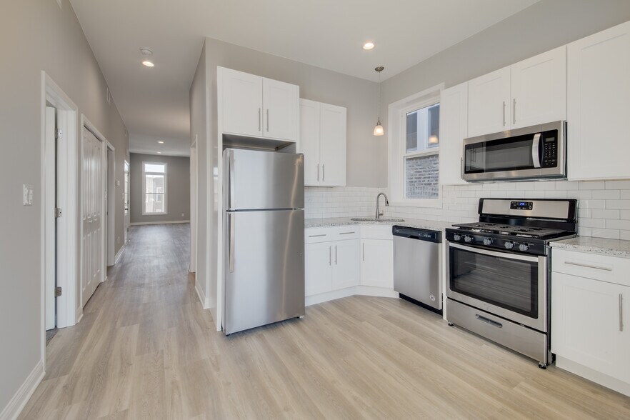 Building Photo - 1536 N Talman Ave