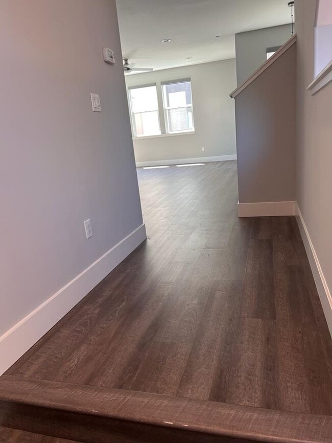 Building Photo - 1010 Mudpie Lane