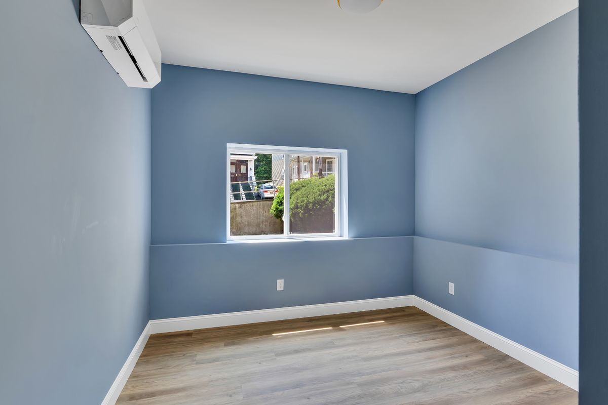 Building Photo - 36 Pawling Ave