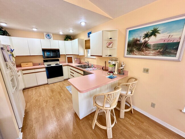 Building Photo - 2055 Nettles Blvd