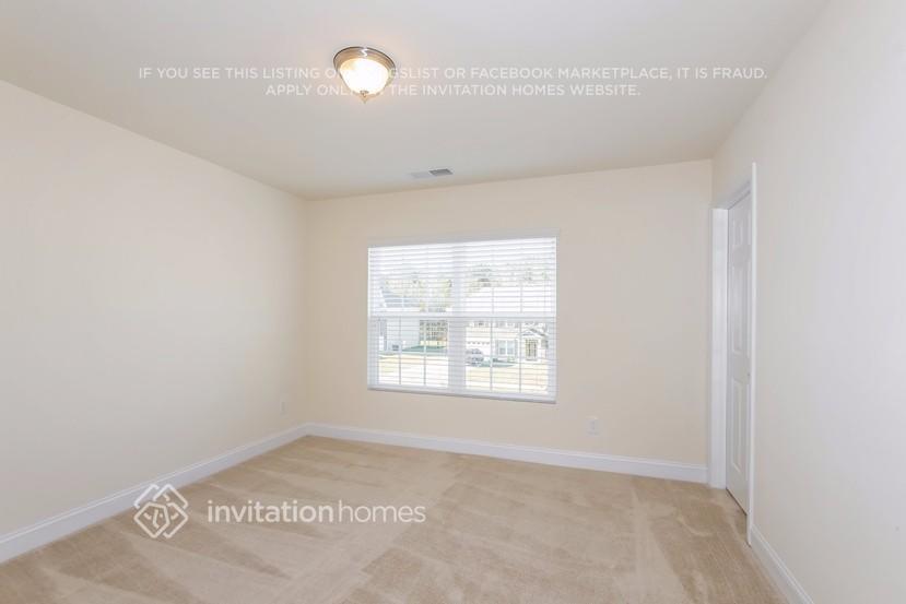 Building Photo - 179 Sassafras Rd