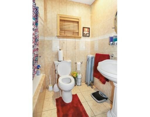 Building Photo - 80 Thurber Ave