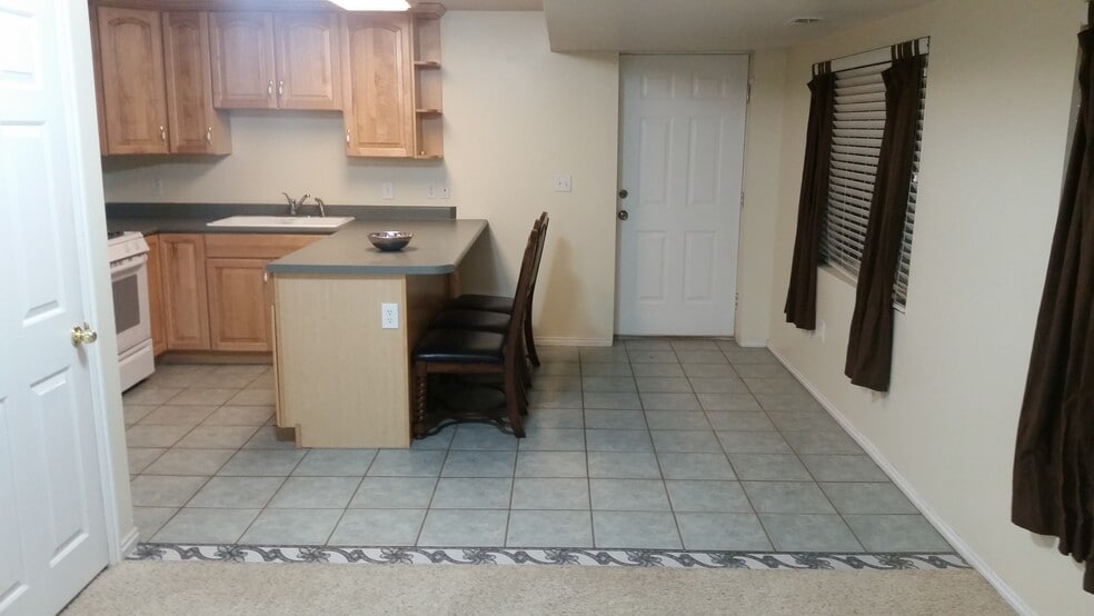 Building Photo - 7596 S Wood Mesa Dr