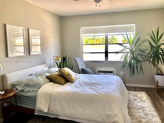 Building Photo - 851 Meridian Ave