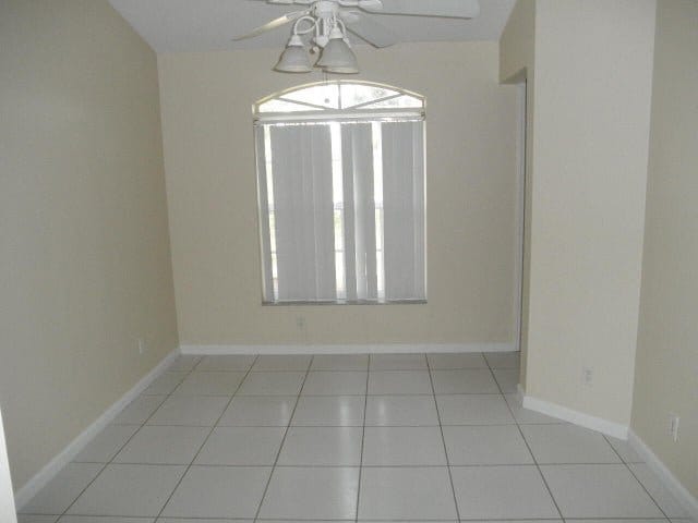 Building Photo - 15897 79th Ct N