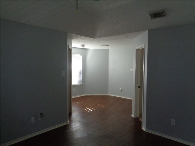 Building Photo - 9414 Westacre Pl