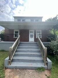 Building Photo - 2518 Morson St