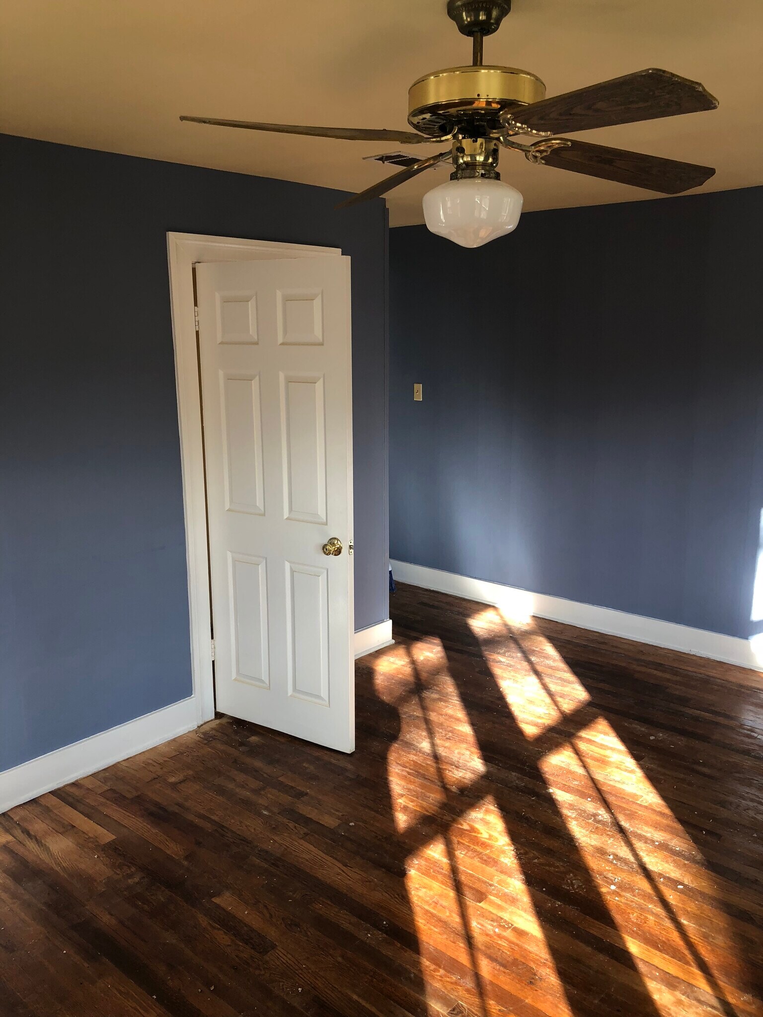 Building Photo - 5519 Lavey Ln