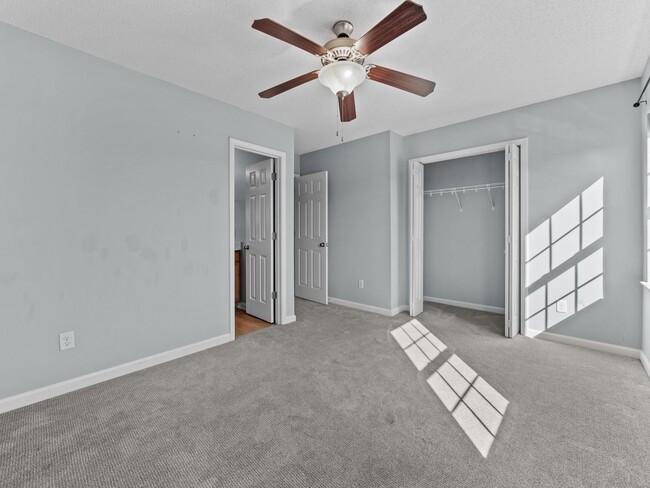 Building Photo - Welcome to Raymond's Landing!