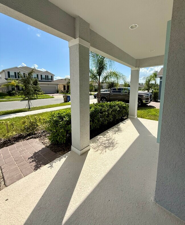 Building Photo - 5576 Vigo Lp