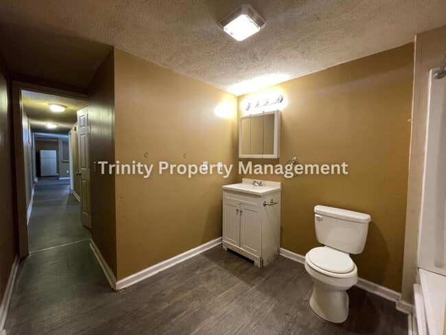 Building Photo - 545 Baltimore Ave