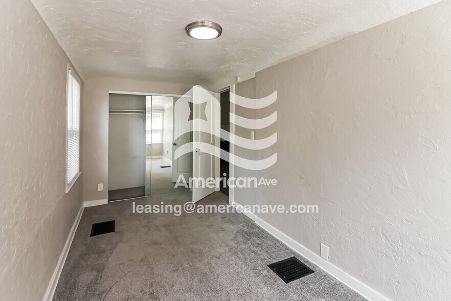 Building Photo - 6703 Harris Ave