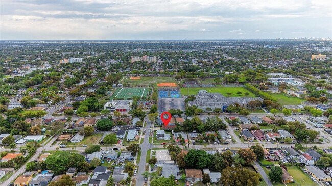 Building Photo - 4521 NW 14th Ave