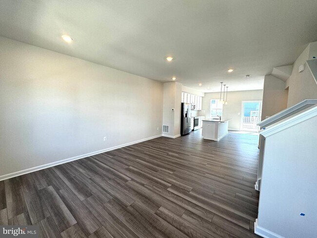 Building Photo - 12 BROOKFIELD Mews