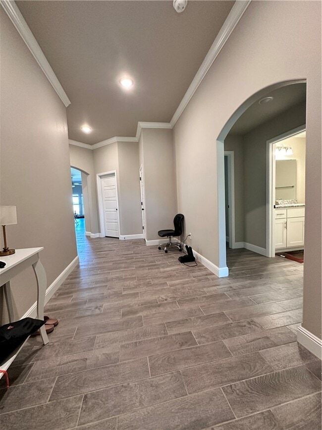 Building Photo - 1030 Winesap Dr