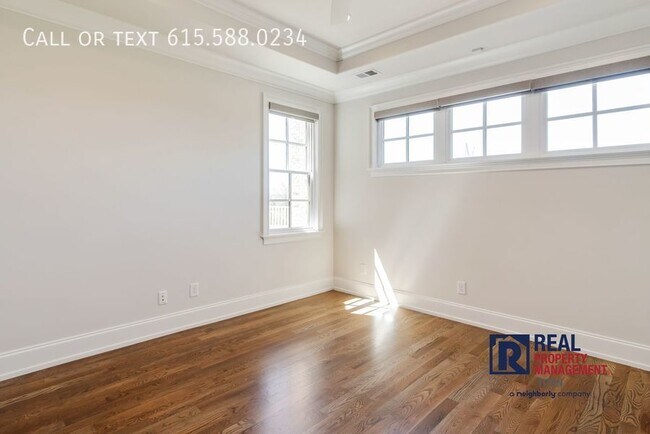 Building Photo - 9220 Lehigh Dr