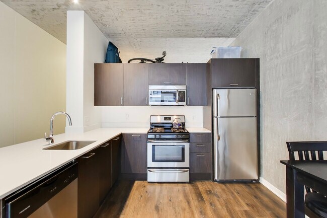 Building Photo - 1345 S Wabash Ave