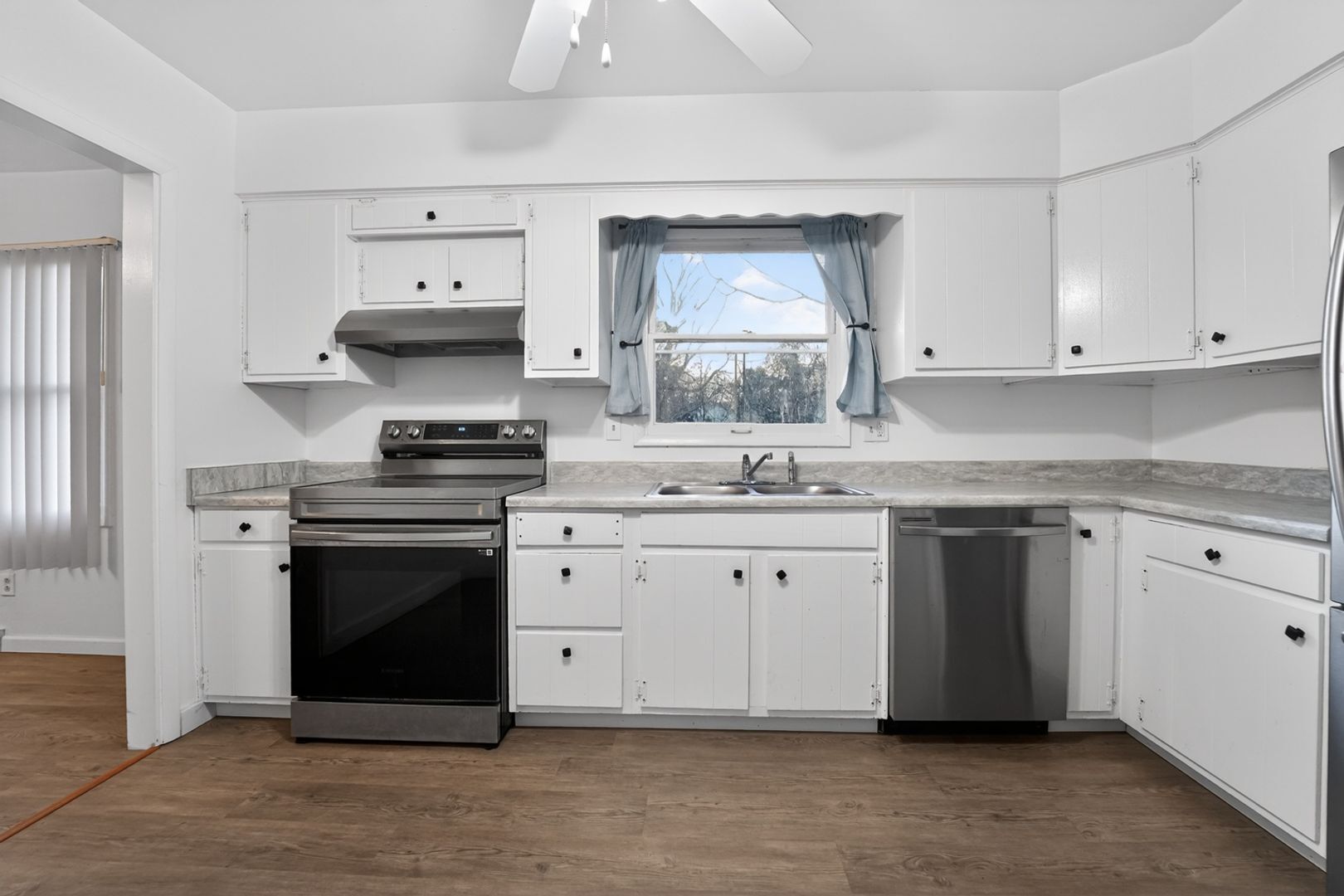 Building Photo - 10534 William Tell Ln