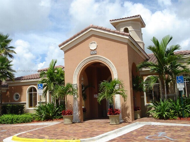 Building Photo - 4508 SW 160th Ave