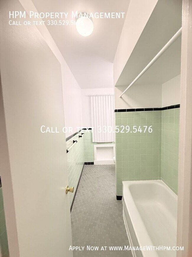 Building Photo - 3310 Warrensville Center Rd