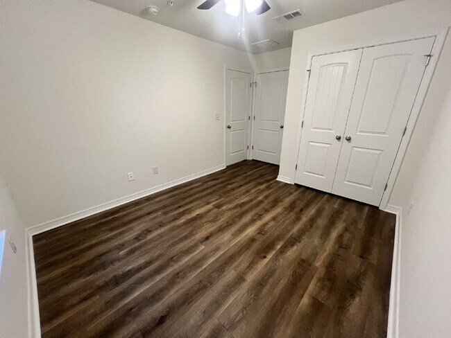 Building Photo - Brand New 2 Bedroom, 2 Bathroom Rental in ...