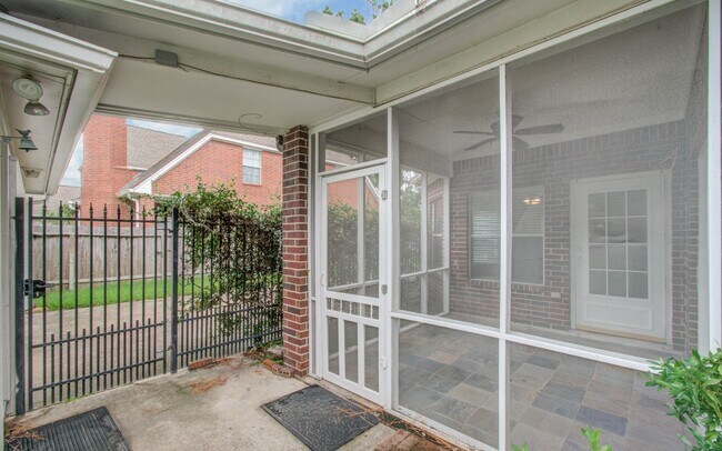 Building Photo - 3430 Rolling Terrace Dr