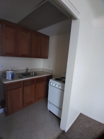 Building Photo - 2614 Galpin Ave