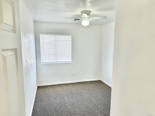Building Photo - Ocotillo