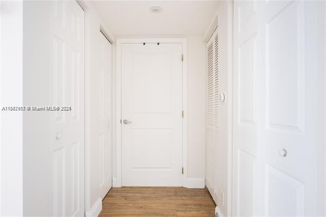 Building Photo - 111 E Flagler St