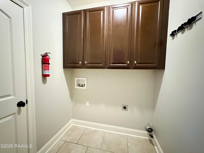 Building Photo - 103 Gunter Grass Ct