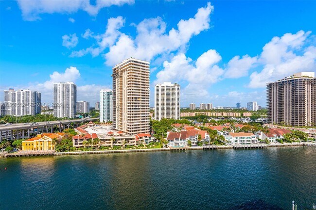 Building Photo - 19390 Collins Ave