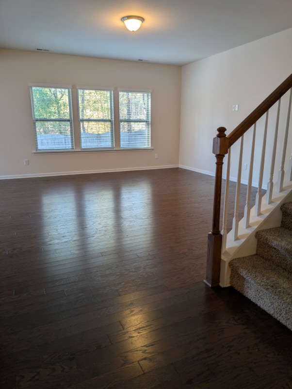 Building Photo - 113 Foxborough Ln