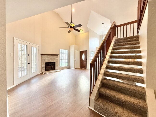 Building Photo - 30430 Arborg Dr