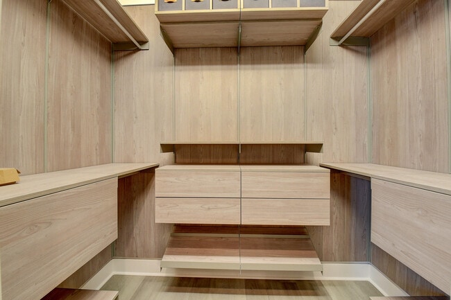 Building Photo - 9748 Celtic Sea Ln