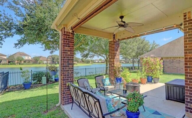 Building Photo - 26214 Christen Canyon Ln