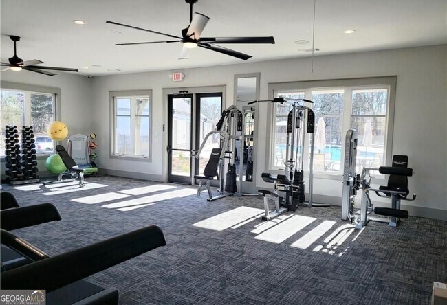 Building Photo - 168 Salt Lk Ln