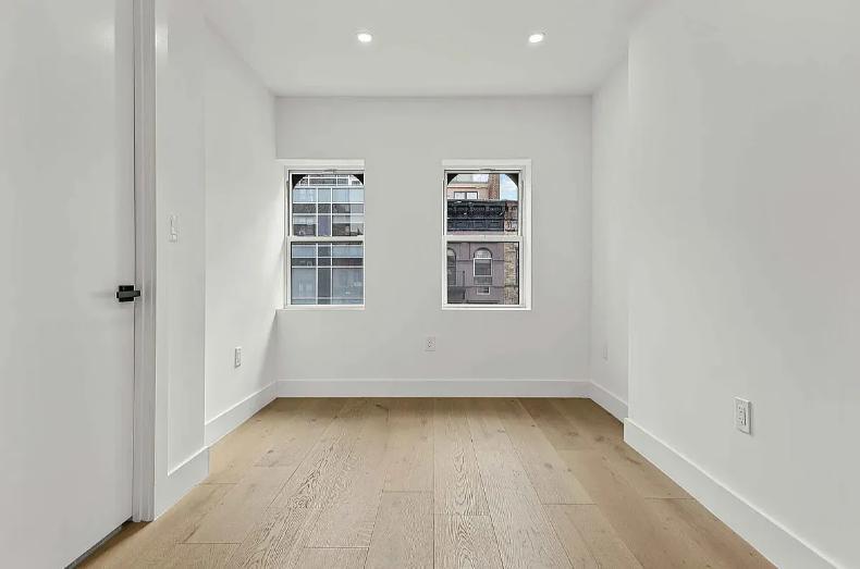 Building Photo - 5 Lispenard St