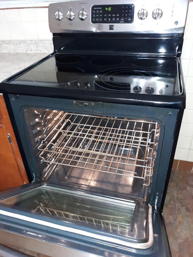 Building Photo - 1125 Walker Ave