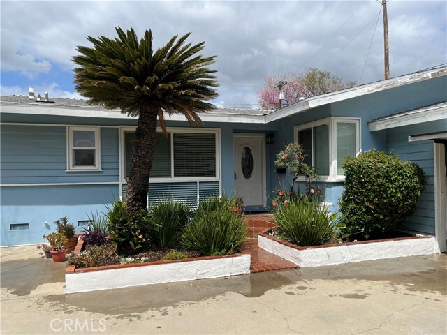 Primary Photo - 6629 Melba Ave