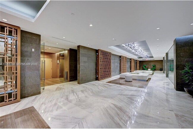 Building Photo - 400 Sunny Isles Blvd