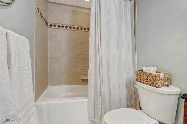 Building Photo - 1351 Curlew Ave