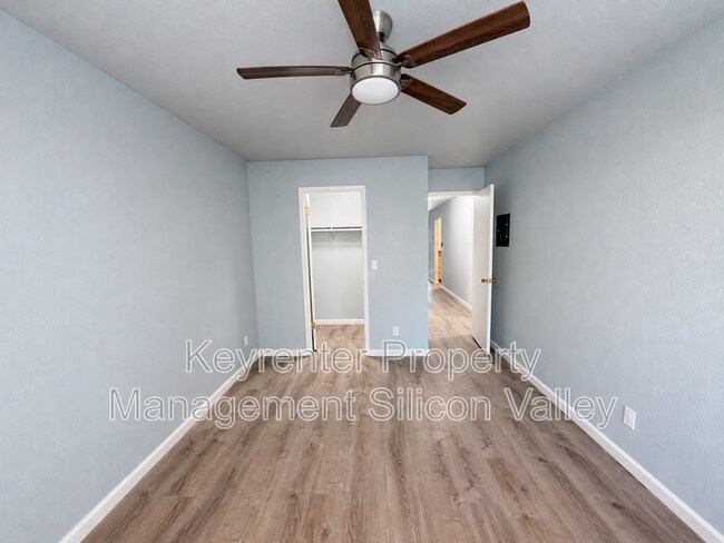 Building Photo - 1418 Capurso Way