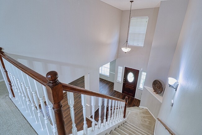 Building Photo - 427 Birch Hill Dr