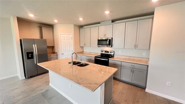 Building Photo - 702 Alta Vista Ct