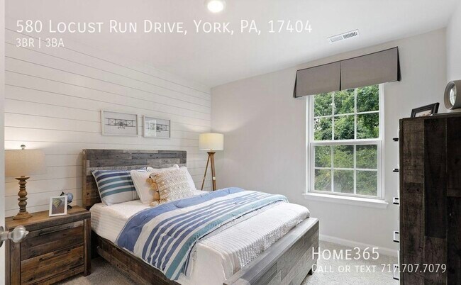 Building Photo - Brand New Townhouses on Locust Run Drive!