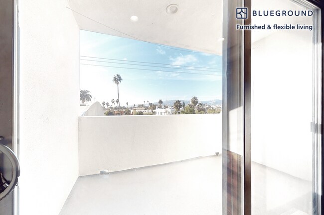 Building Photo - 807 N Hudson Ave